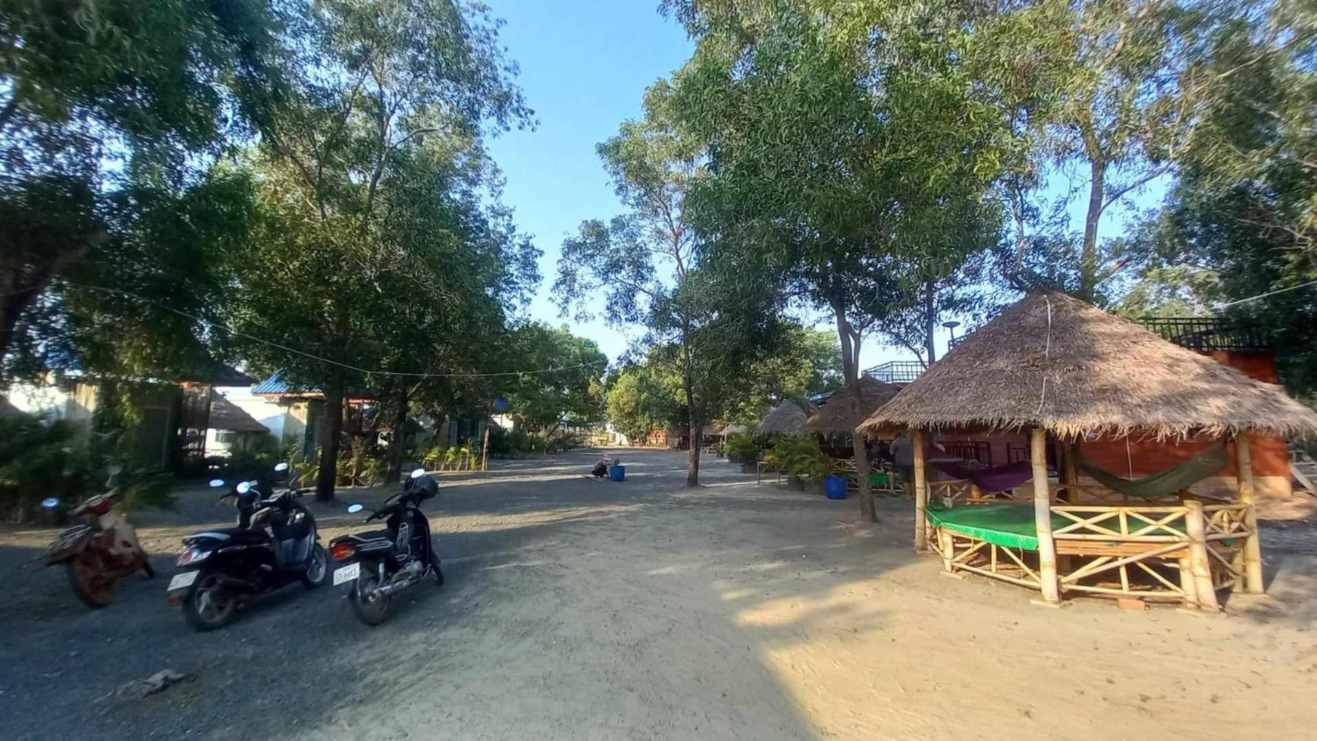 La Plage De Kampot By Lee & Hap Guest House Zewnętrze zdjęcie