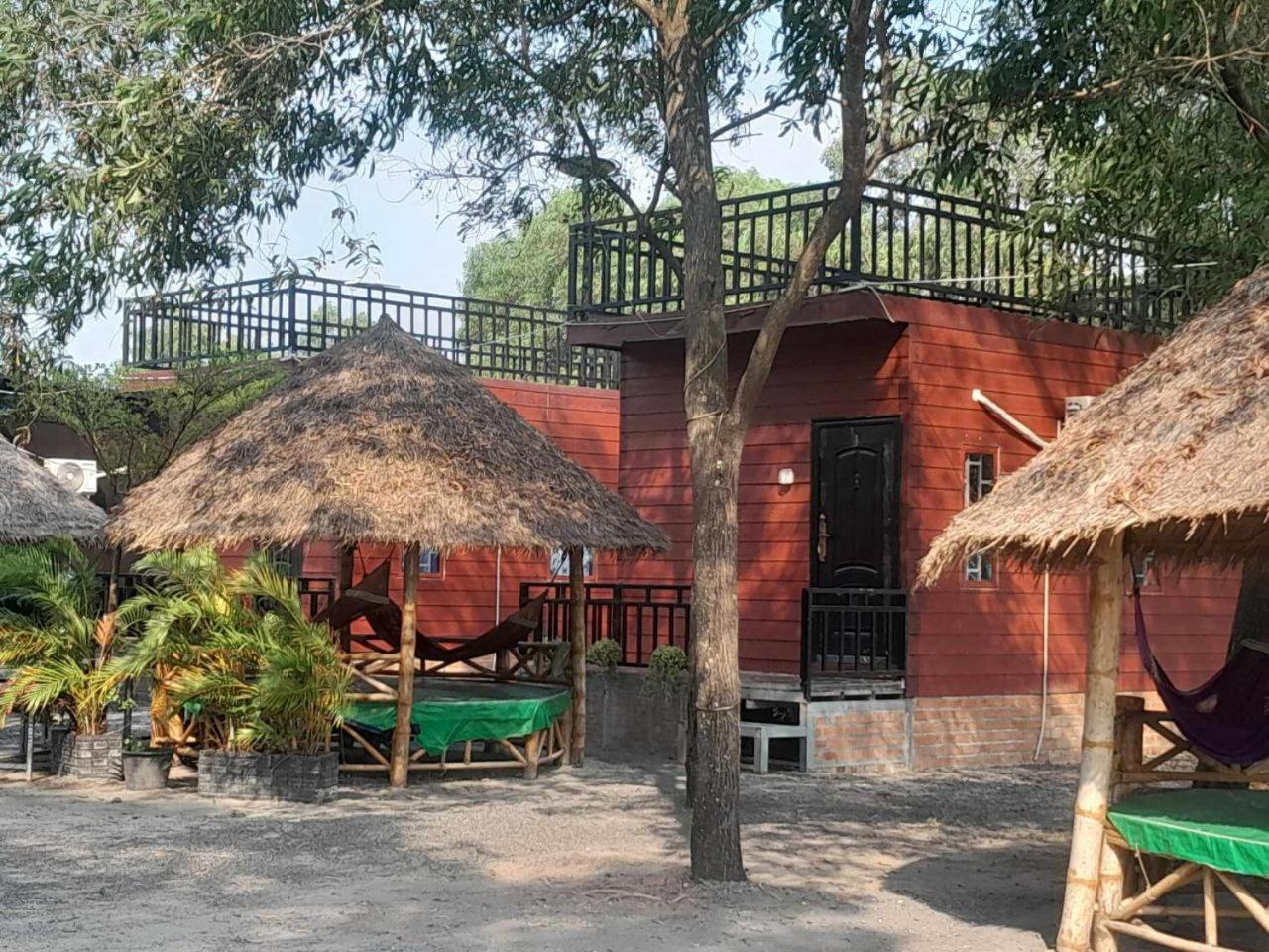 La Plage De Kampot By Lee & Hap Guest House Zewnętrze zdjęcie